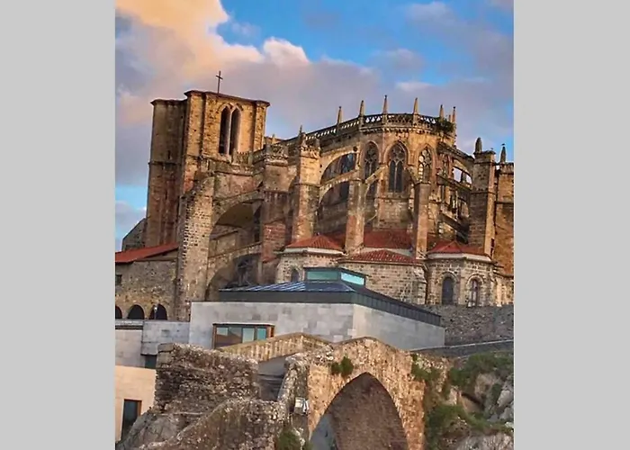 Apartmán Holidays - Centrico Piscina Urbanizacion Garaje Gratis