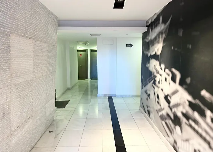 Apto Urbanización Piscina Céntrico Garaje Incluido Castro Urdiales