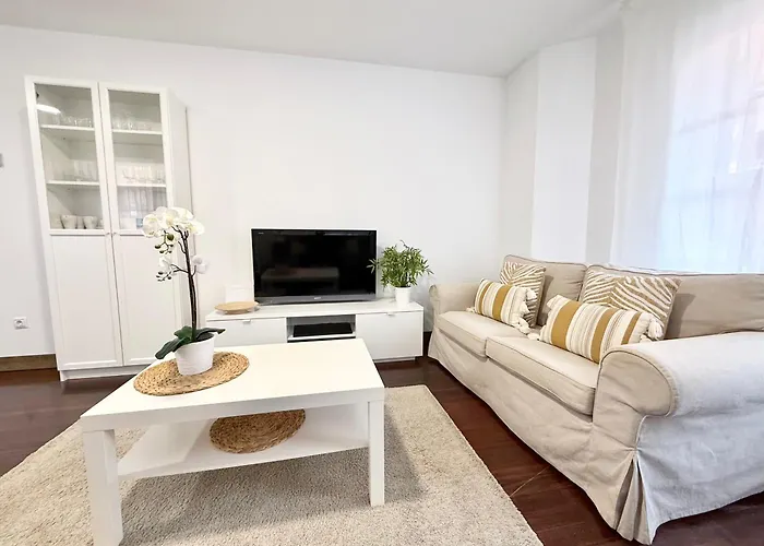 Apartmán Holidays - Centrico Piscina Urbanizacion Garaje Gratis *