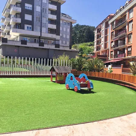 Castro Holidays - Centrico Piscina Urbanizacion Garaje Gratis * Castro Urdiales