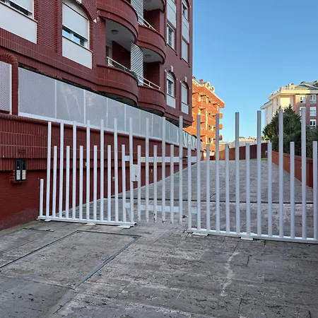 Holidays - Centrico Piscina Urbanizacion Garaje Gratis Apartmán *