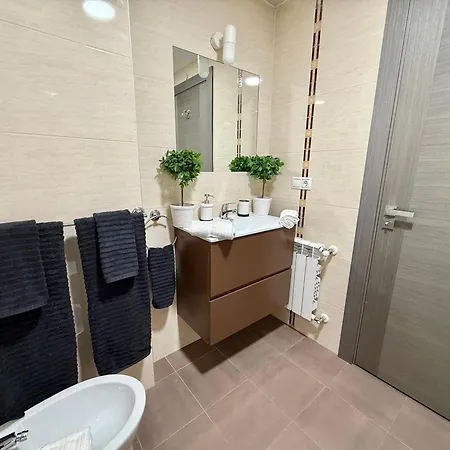 Apartment Castro Holidays - Centrico Piscina Urbanizacion Garaje Gratis