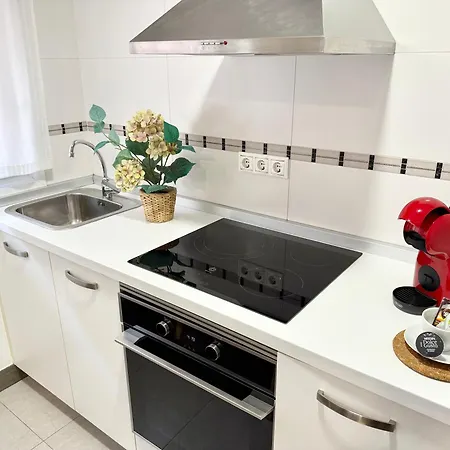 Apartment Castro Holidays - Centrico Piscina Urbanizacion Garaje Gratis Castro Urdiales